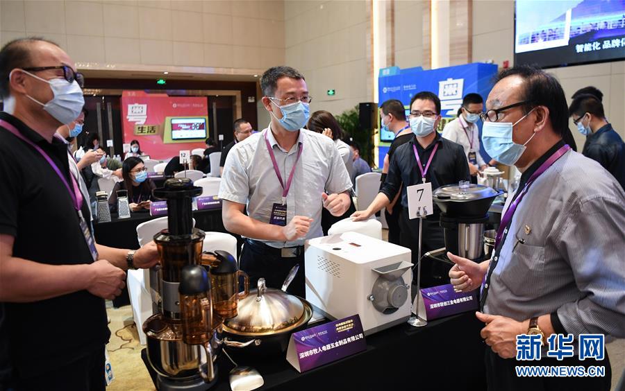 �����Aȫý�^�l���D�Ļ��ӣ���12��뢮����{(l��n)�D �_�������̡��������h��ʮ�Ō�����ȫ�����_֮�H