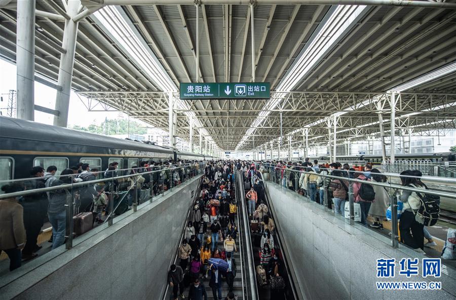 �����Aȫý�^�l���D�Ļ��ӣ���2�����{�ٴ����P�������h��ʮ�Ŵ��ԁ�����(x��)��ƽͬ־����ĵ��h�������I(l��ng)�Ї���ˮƽ�����_�żo(j��)��