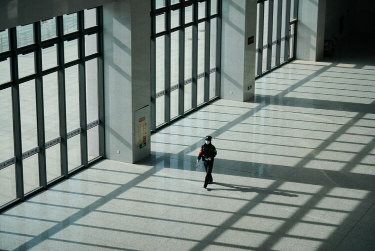 ���ڬF(xi��n)��(ch��ng) | �ڡ���ͣ���ĳ������҂��c����ِ��