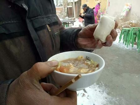 һ���һ��(g��)�z�^�İ��º�(ji��n)��(ji��n)�Ά���