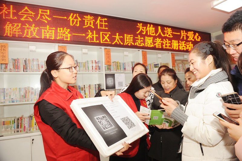 ע��(c��)�ɞ�־Ը��