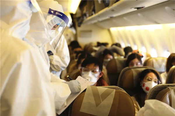 �����޸ģ���A  �Ӽ�����ߘs�u(y��)���������(y��ng)��(gu��)�H�C(j��)��(ch��ng)�¹ڷ�������(li��n)�Ϸ���ָ�]���@��(gu��)�ұ���