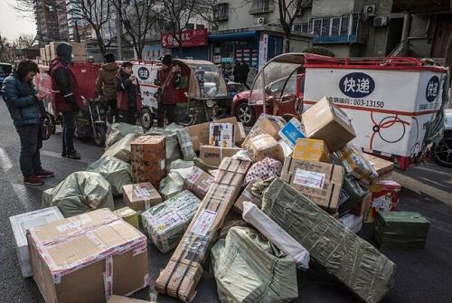 外媒:中國快遞員工作累薪水低 4成一年內會轉行