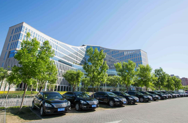 �����W(w��ng)�s܇�����C��һ����  �����s܇��Ҏ(gu��)Ʒ�|(zh��)��(sh��)�F(xi��n)��Խʽ�l(f��)չ